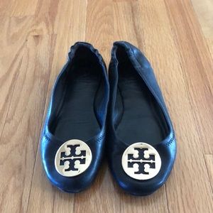 Woman’s size 9 Tory Burch flats